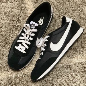 Nike Men’s Mach Runner Shoes